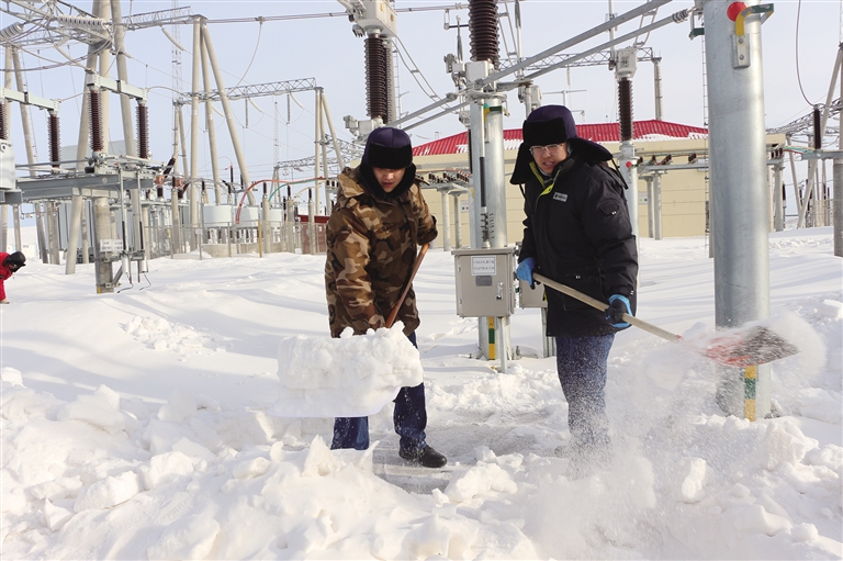 雪后巡視
守護(hù)光明