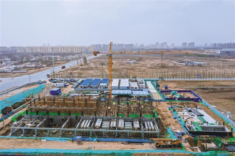 工程建設(shè)按下“加速鍵”